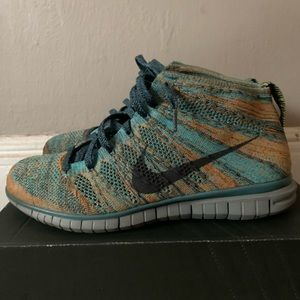 Nike Free Flyknit Chukka